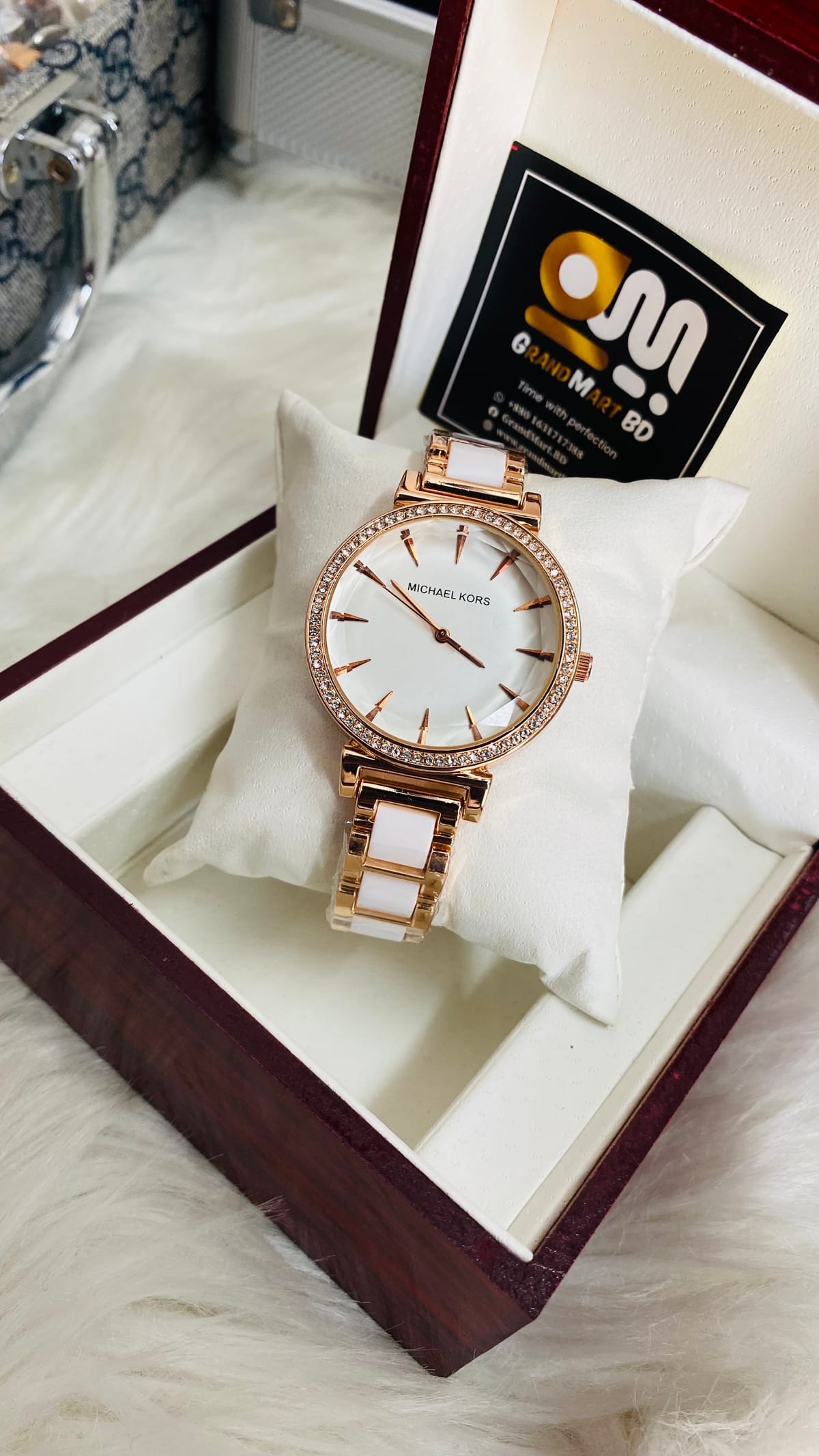 Mk Girls watch